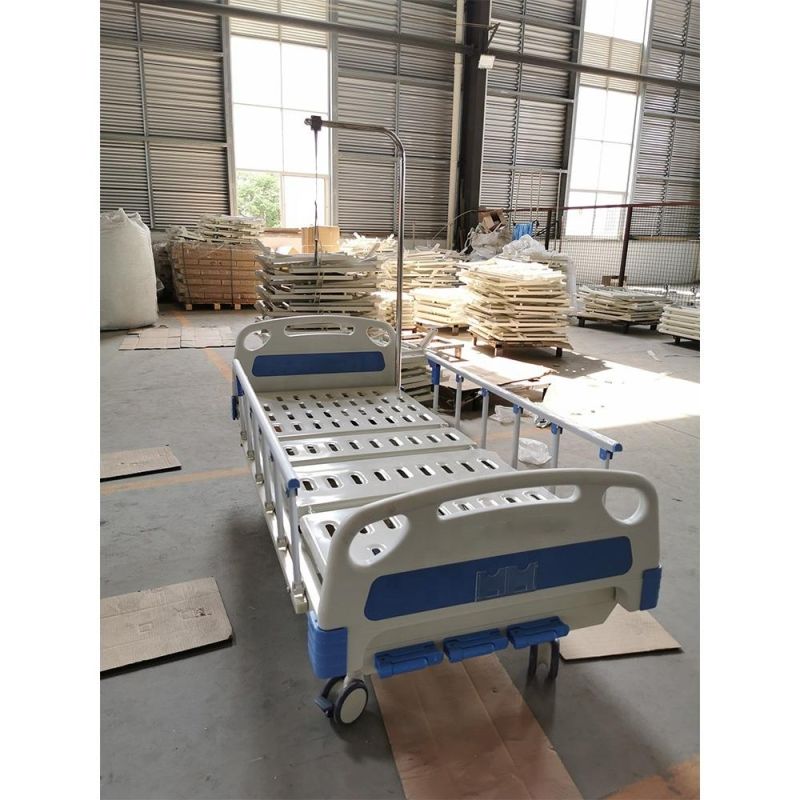 Cheap Price Adjustable 3 Function Manual Hospital Bed Medical with Three Cranks for Sale