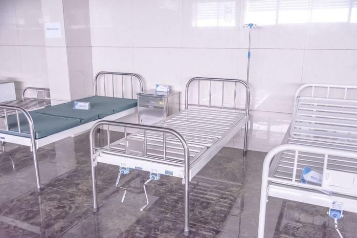 Cheap Price Hospital Stainless Steel Economic Nursing Patient Clinical Flat Bed