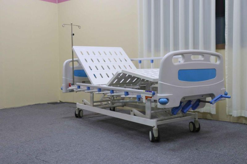 Promotional Hospital Manual 3 Cranks Hospital Bed for Bedridden Patients
