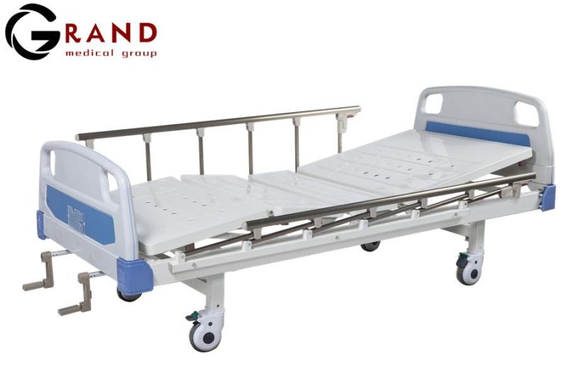 Adjustable Medical Clinic Manual Hospital Bed Cheap Medical Bed Lifting up Hospital Beds Manual Three Function Automatic Nursing Medical Bed