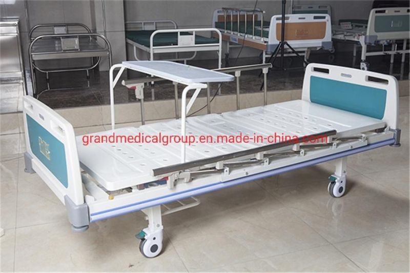 Hospital Bed ICU Bed Medical Bed CE Manual Hospital Furniture Two Function ABS Hospital Double Shake Nuring Operating/Opeartion Room Bed with Table Board