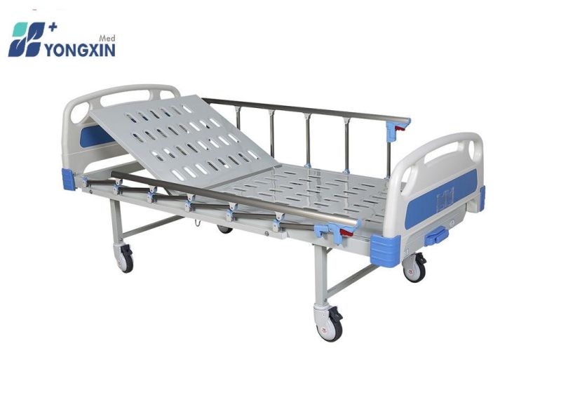 Yx-D-2 (A1) Medical Bed with One Crank, Hospital Bed with ABS Head and Foot Board