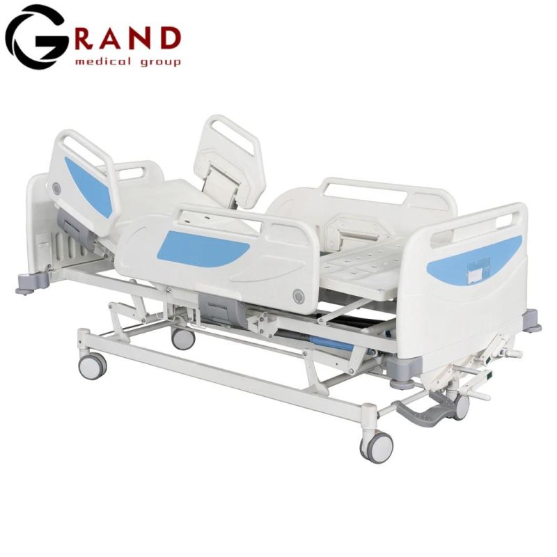 German Tente Fours Casters with Locking Two-Stage Central Control Two Hand Crank Hospital Bed High-Stability Linkage System Silent Hospital Medical Nursing Bed