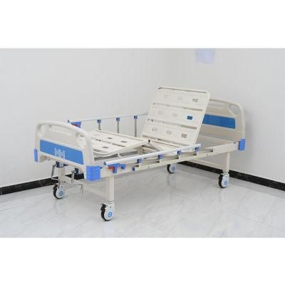 Metal 2 Crank 2 Function Adjustable Hospital Furniture Folding Manual Patient Nursing Hospital Bed with Casters
