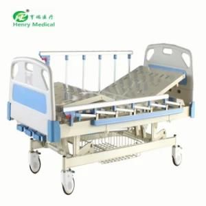 Manual Hospital Bed Medical Bed Patient Bed with Storage Shelves (HR-635)