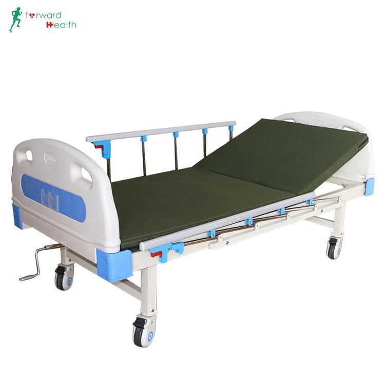 Medical/Patient/Nursing/Fowler/ICU Bed Manufacturer ABS One Cranks Manual Hospital Bed with Mattress and I. V Pole