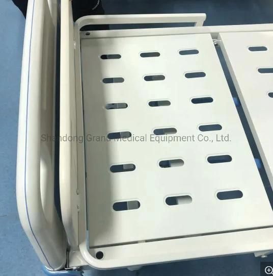 Manufactures Manual Hospital Bed Fa-8 ABS Head 2 Crank Hospital Nursing Bed China