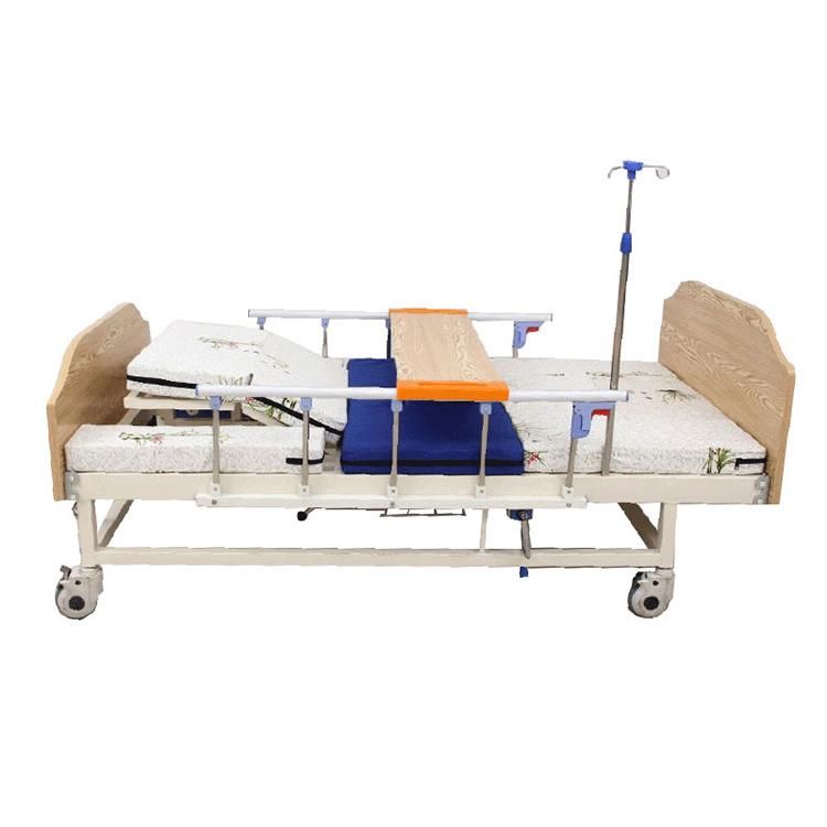 Factory Wholesale Wood Manual Medical Hospital Home Care Bed with Toilet
