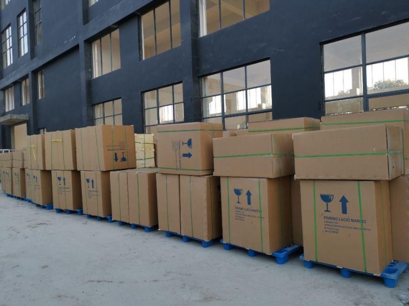 Corrosion Resistance Blue Liaison Carton Package 750*475*930mm Medical Computer Cart