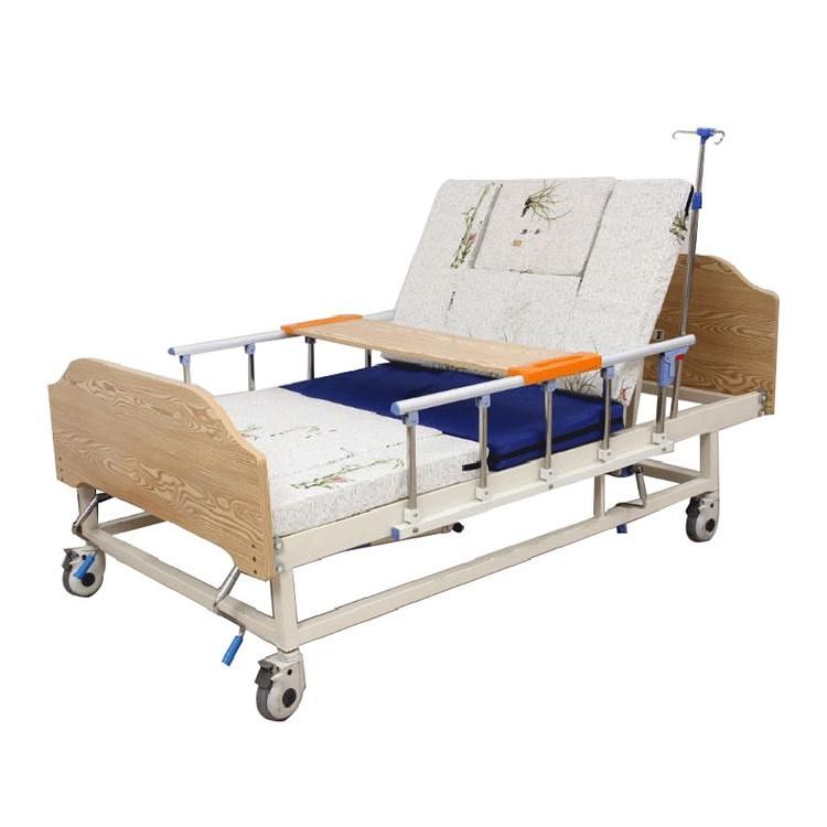 Factory Wholesale Wood Manual Medical Hospital Home Care Bed with Toilet
