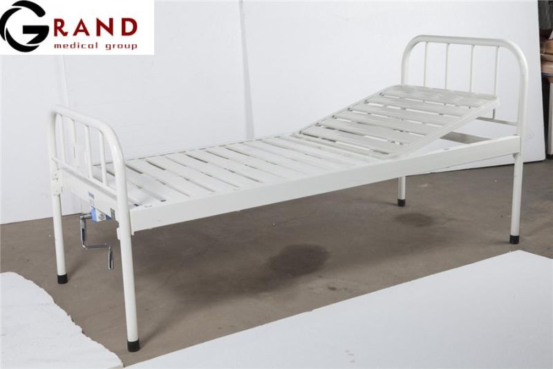 Adjustable Medical Clinic Manual Hospital Bed Cheap Medical Bed Lifting up Hospital Beds Manual Three Function Automatic Nursing Medical Bed