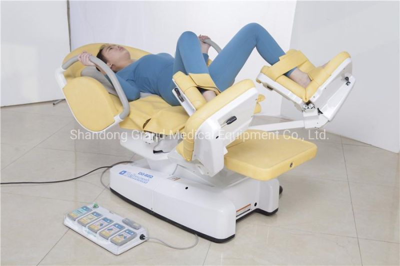 Medical Hospital Gynaecological Obstetric Electric Delivery Bed with Wheel