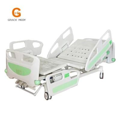 A02-3 ABS 3 Crank 3 Function Adjustable Medical Furniture Folding Manual Patient Nursing Hospital Bed with Casters