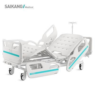 V3V5c Saikang ABS Siderails 3 Crank Multifunction Adjustable Manual Patient Hospital Medical Bed with Wheels