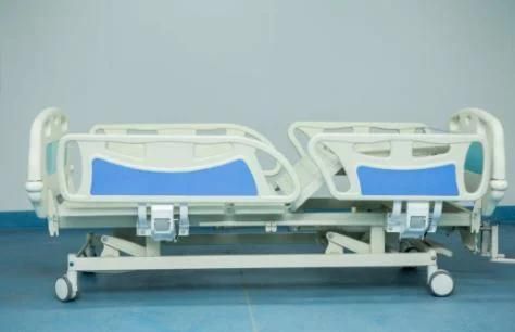 Adjustable Medical Furniture Folding Manual Patient Nursing Hospital Bed with Casters