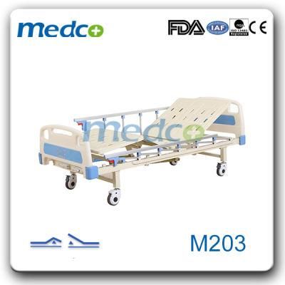 Two Functions Manual Hospital Bed Medical Equipment for Patient