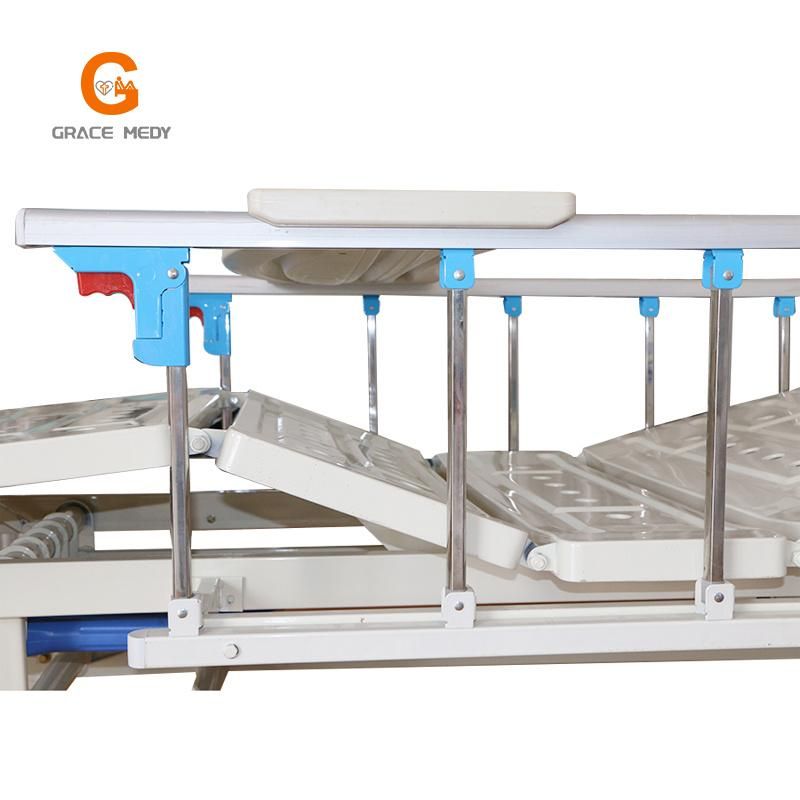 Hot Selling Three Crank Three Function Manual Hospital Bed for Patient