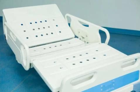 Adjustable Medical Furniture Folding Manual Patient Nursing Hospital Bed with Casters