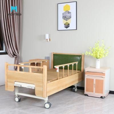 Two Cranks Wooden Side Rail Elderly Patient Care Factory Direct Manual Fowler Bed with Mute Casters