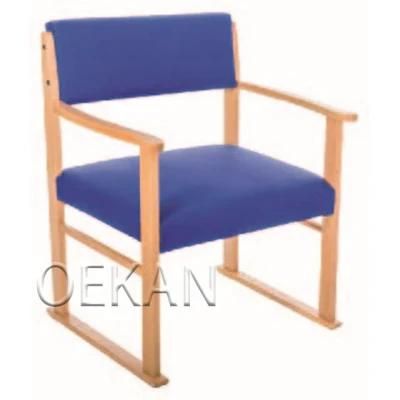 Modern Hospital Wooden Frame Chair in The Public Waiting Area