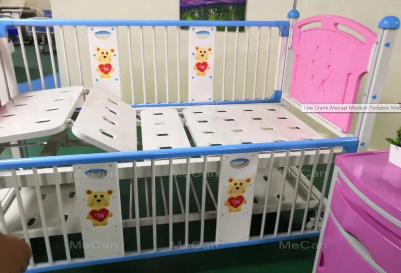 Two Crank Manual Medical Pediatric Medical Bed/Hospital Bed for Children