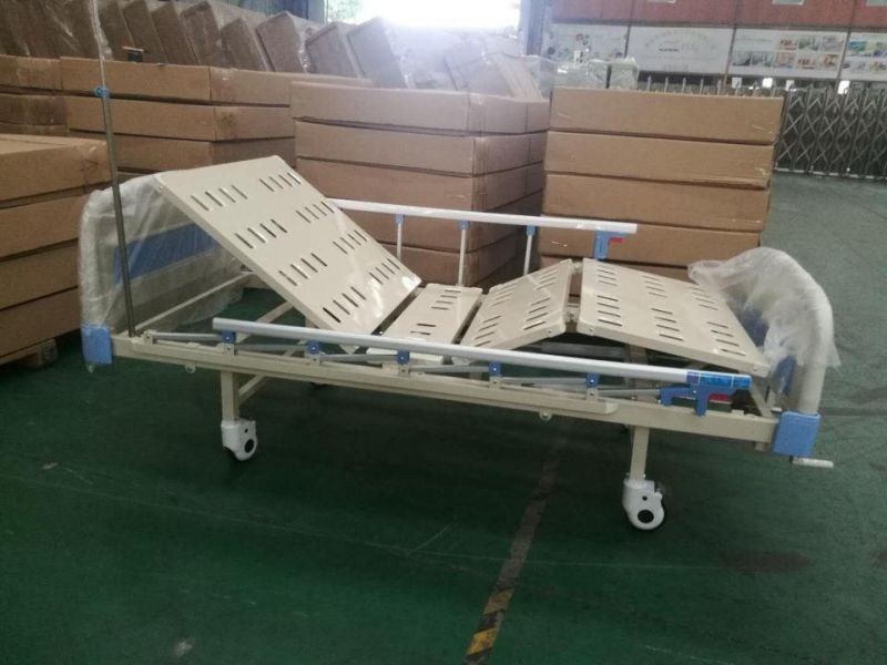 China Cheap Price Adjustable 3 Function Manual Hospita Bed Medical Suppliers Electric Hospital Bed