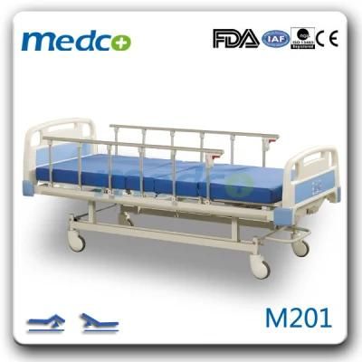 Hot Sell ISO/Ce Approved 2 Crank 2 Function Manual Hospital Nursing Medical Bed for Patients