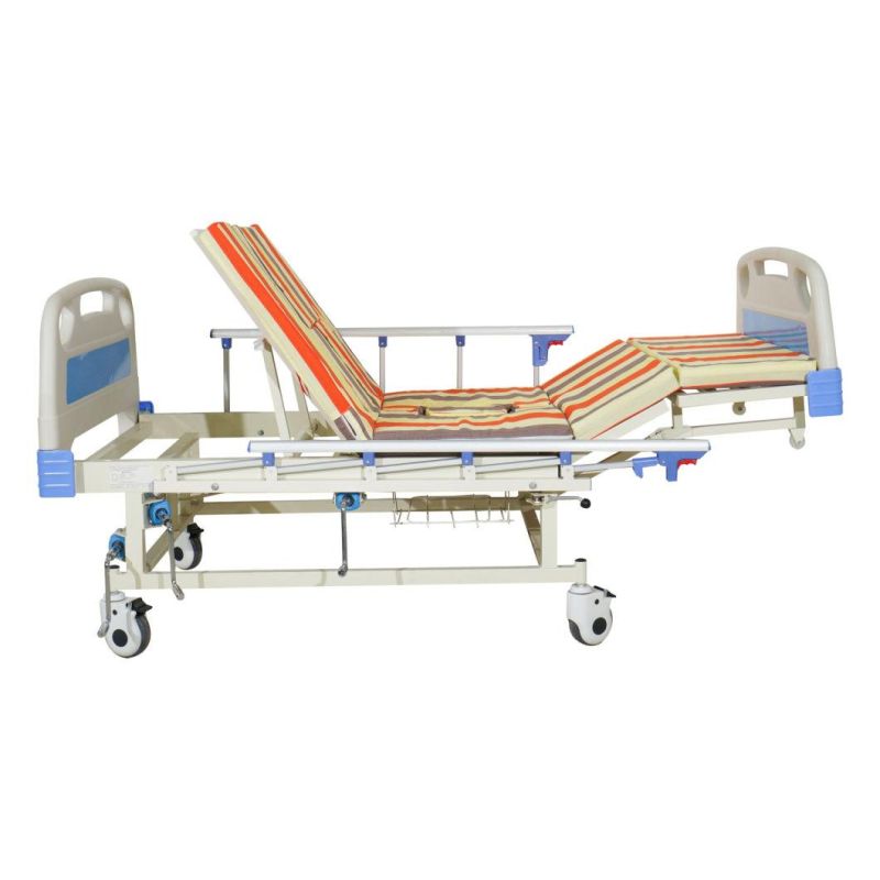Medical Metal Bed Hospital Furnitures Electric Hospital Nursing Bed with I. V. Pole